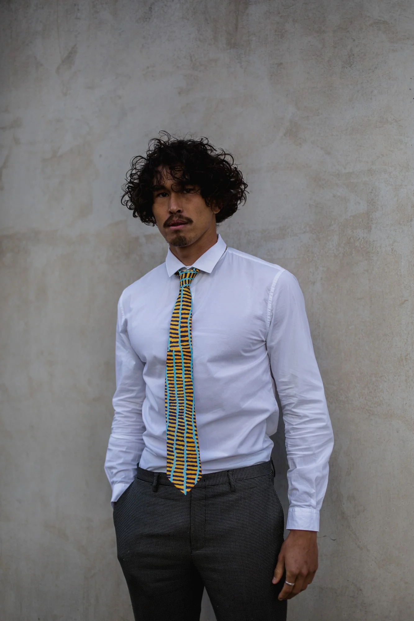 Kulyakartu Ngurra tie by Wokka Taylor - Image 2